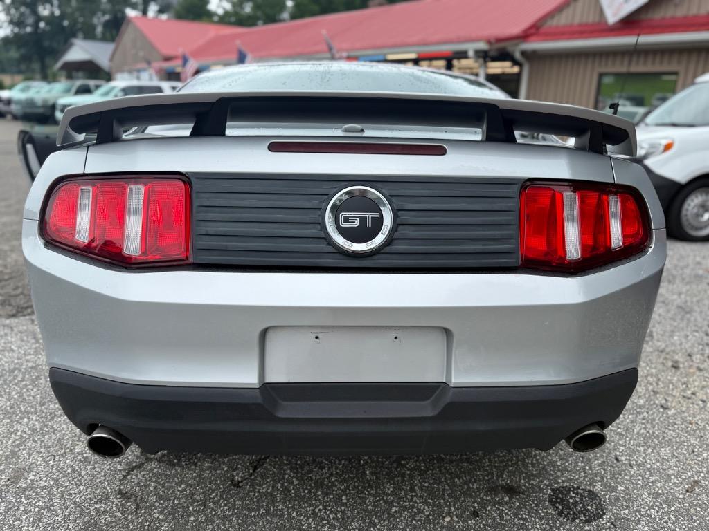 2010 Ford Mustang - $15,900