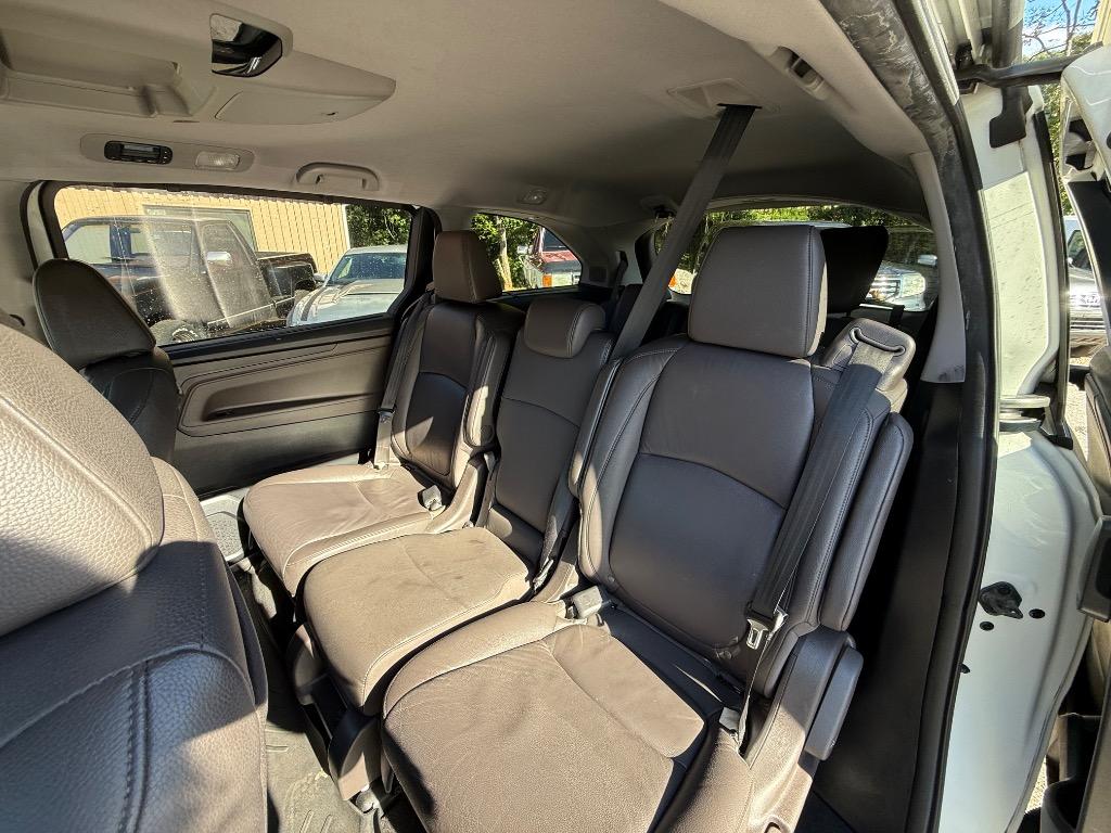 2019 Honda Odyssey - $20,890