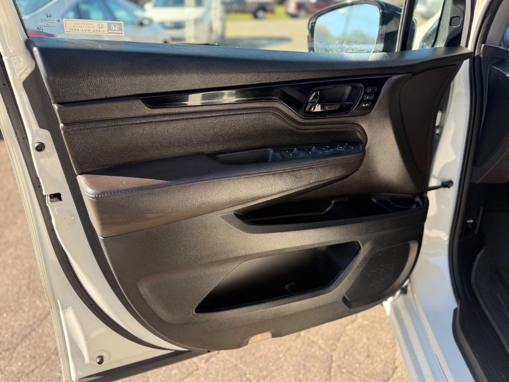 2019 Honda Odyssey - $20,890