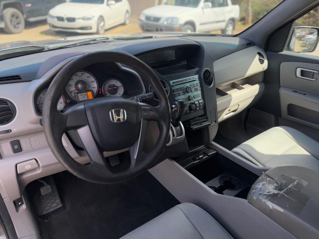 2010 Honda Pilot - $11,900