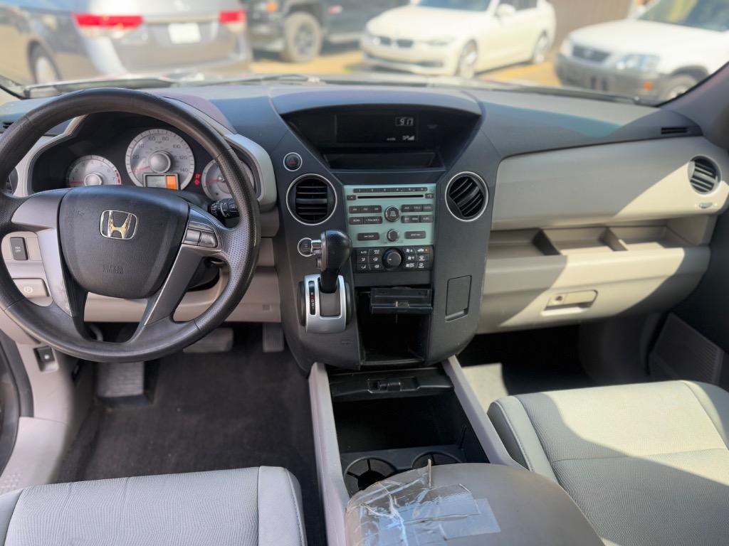 2010 Honda Pilot - $11,900