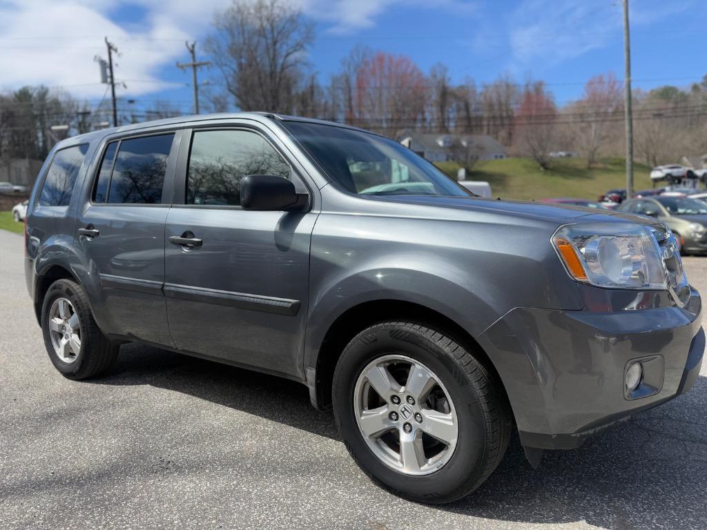 2010 Honda Pilot - $11,900