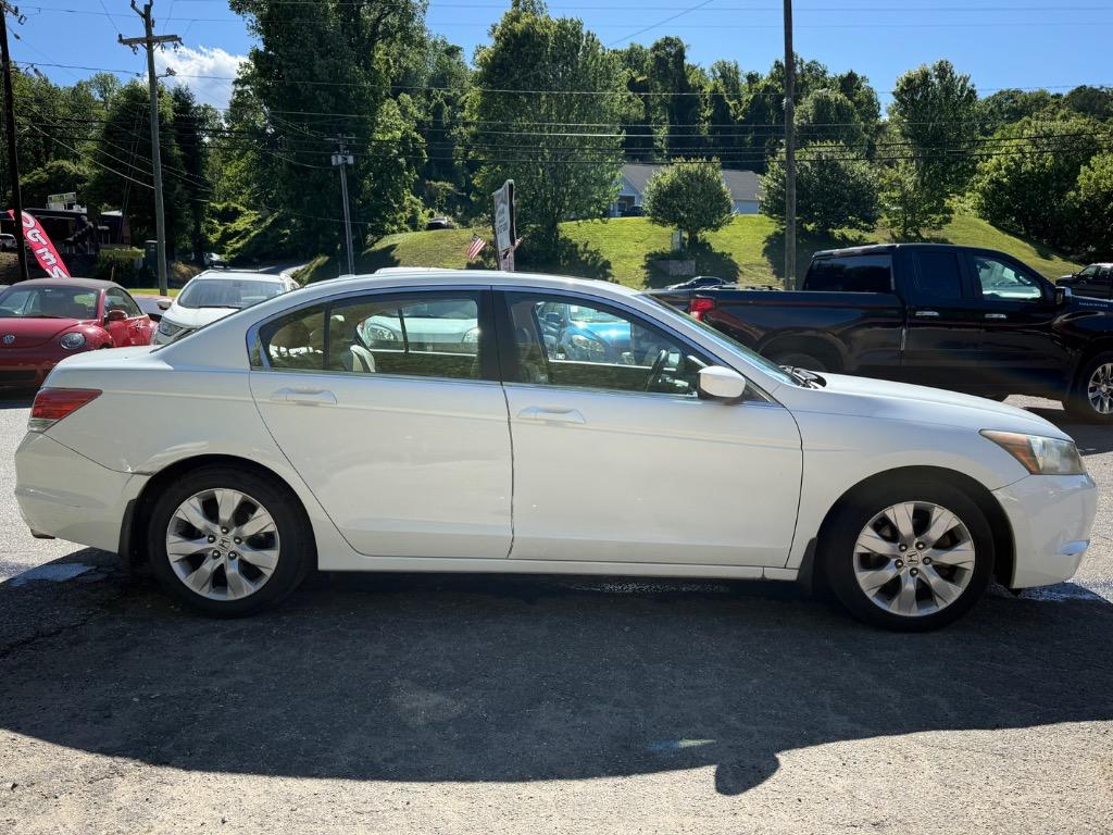 2010 Honda Accord - $8,950