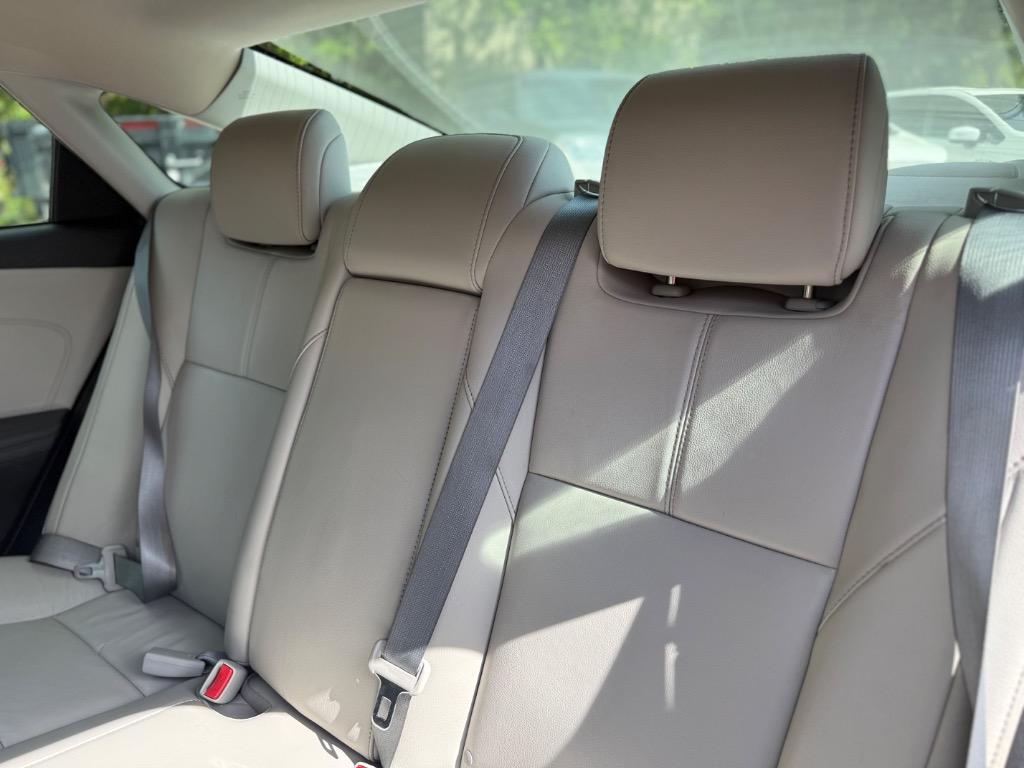 2017 Toyota Avalon - $15,450