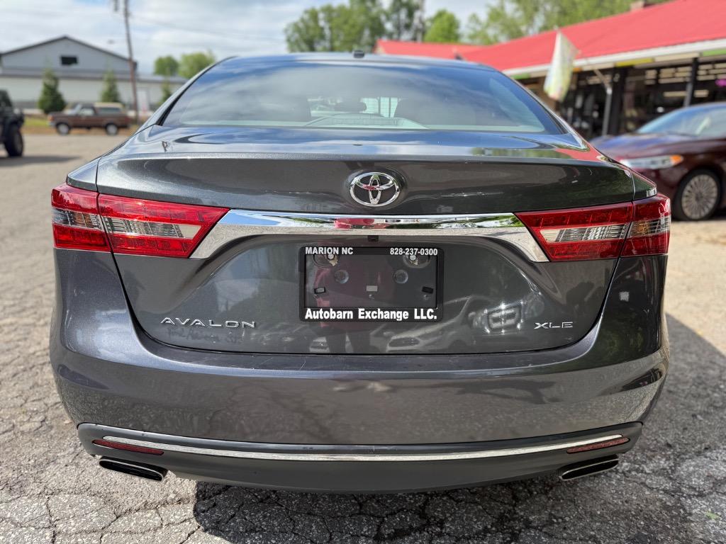 2017 Toyota Avalon - $15,450