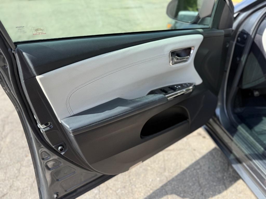 2017 Toyota Avalon - $15,450