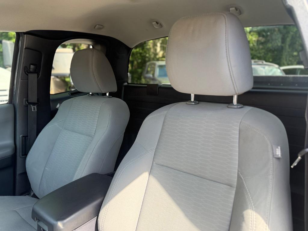 2018 Toyota Tacoma - $17,900
