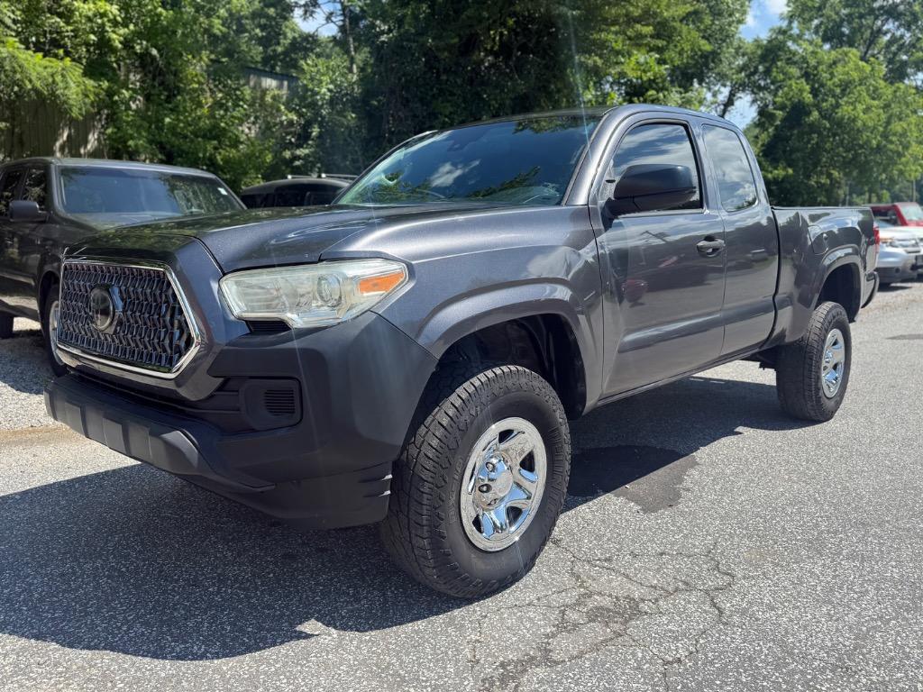 2018 Toyota Tacoma - $17,900