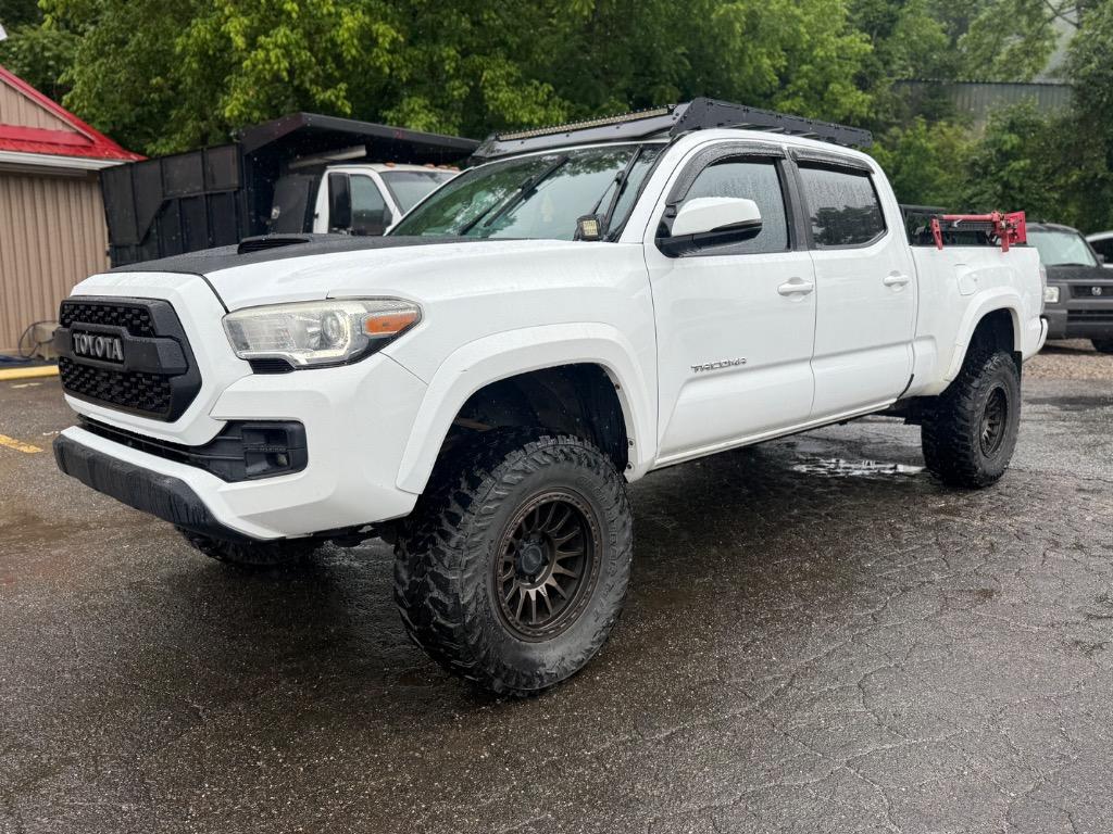 2017 Toyota Tacoma - $29,500