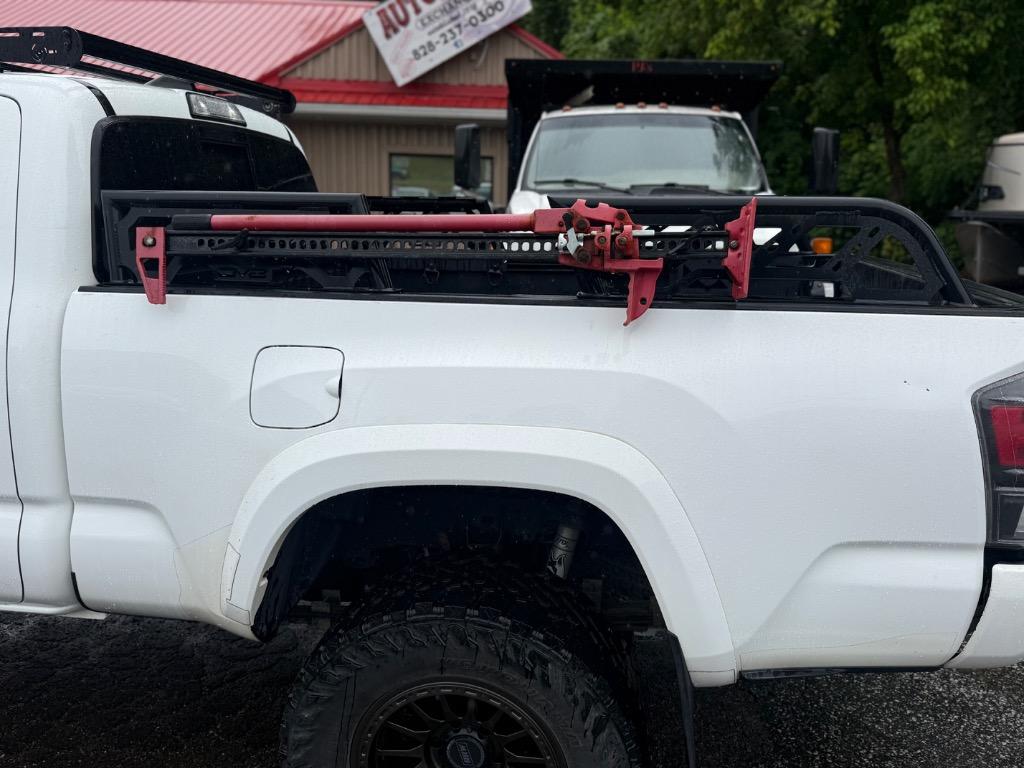 2017 Toyota Tacoma - $29,500