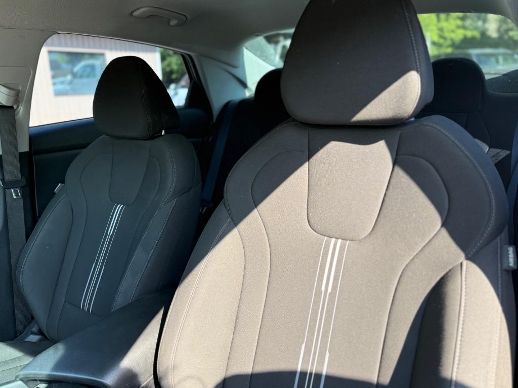 2024 Hyundai Elantra - $21,500