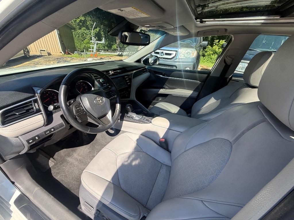2018 Toyota Camry - $18,900