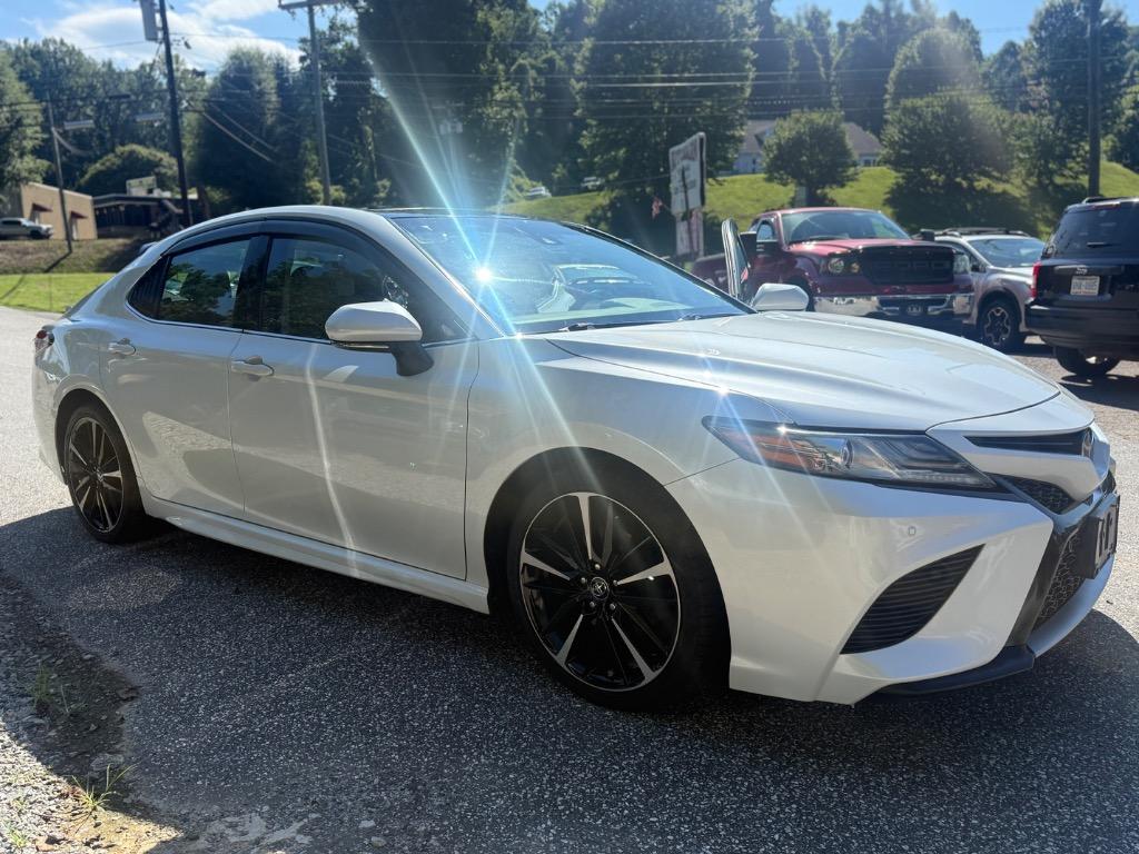 2018 Toyota Camry - $18,900