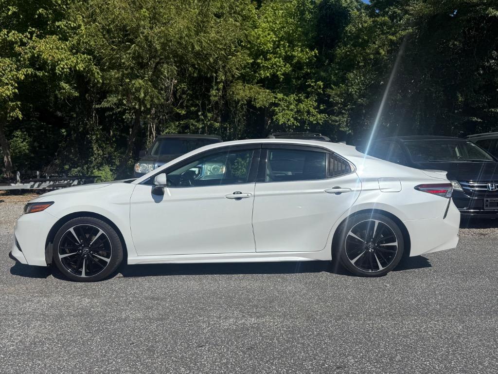 2018 Toyota Camry - $18,900