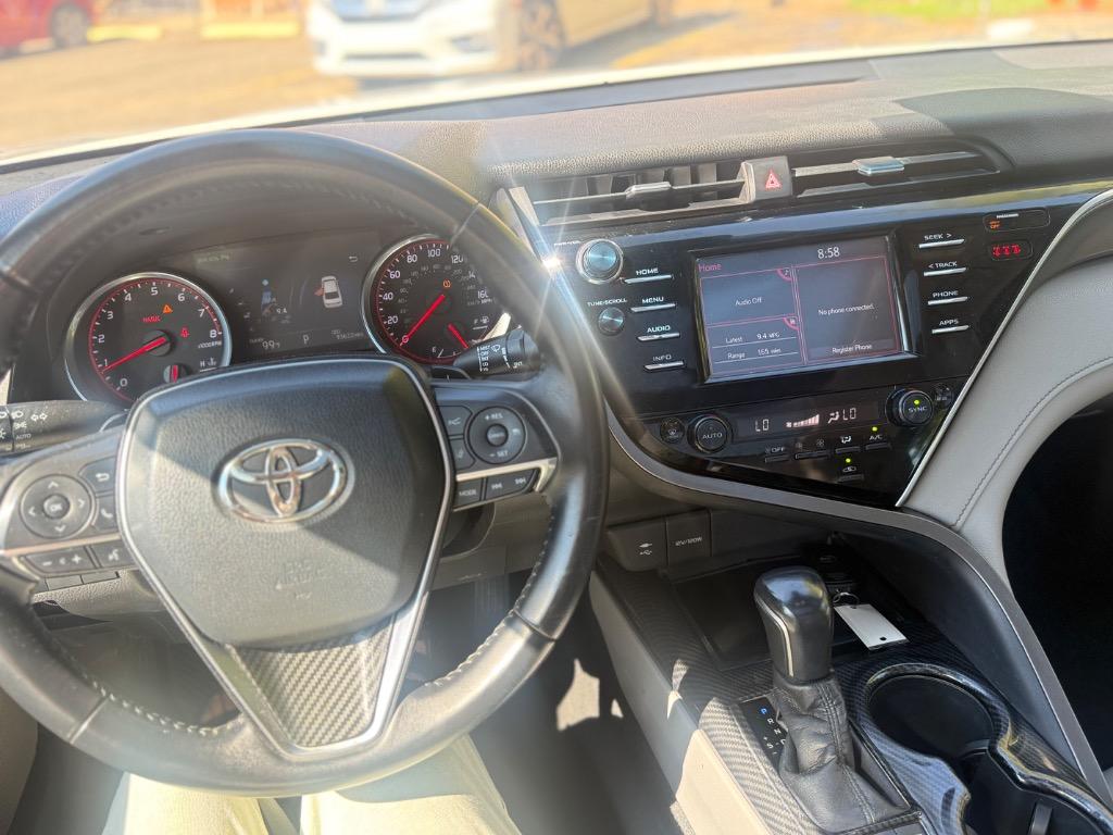 2018 Toyota Camry - $18,900