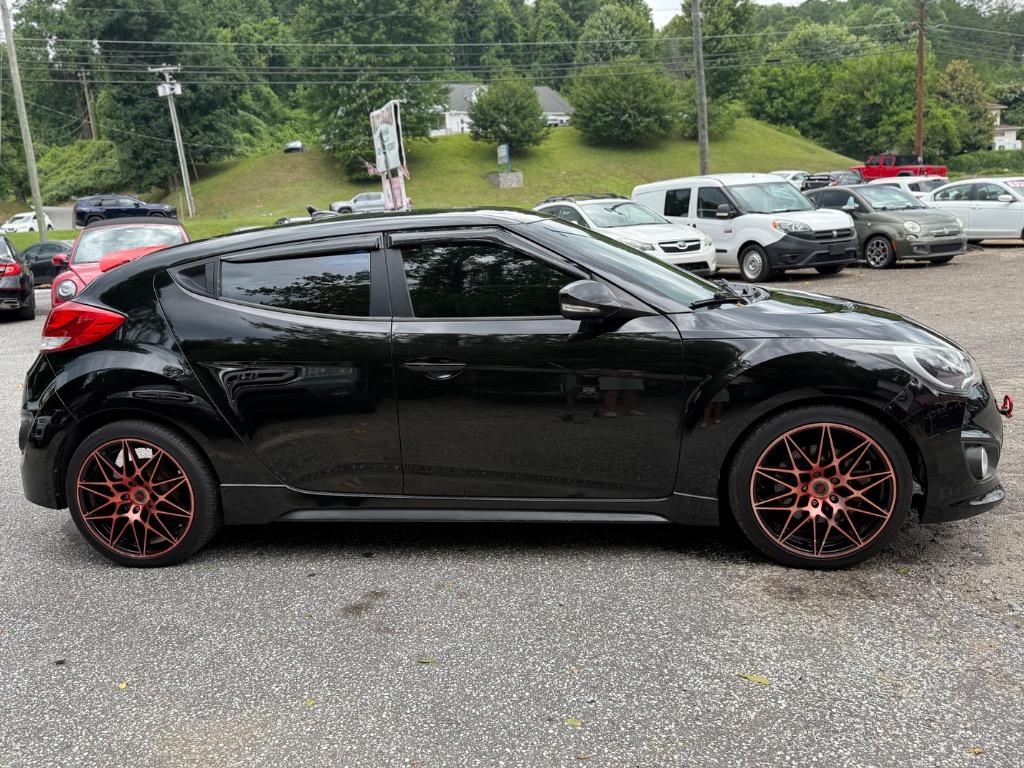 2013 Hyundai Veloster - $7,995
