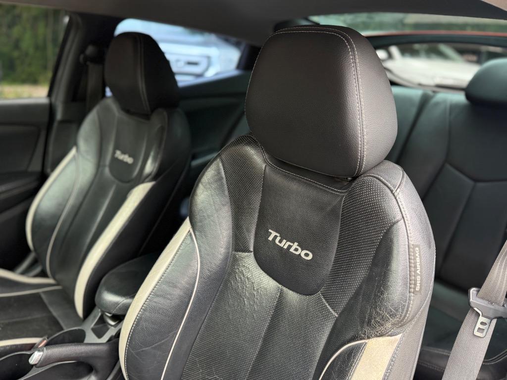 2013 Hyundai Veloster - $7,995