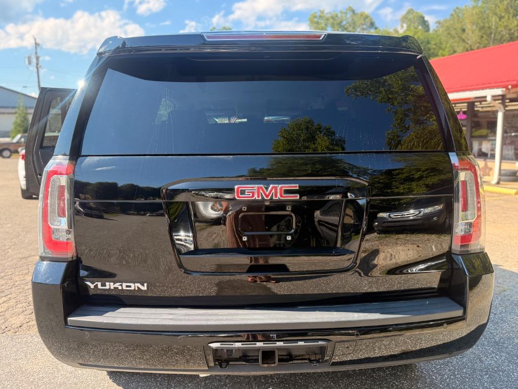 2015 GMC Yukon - $20,250