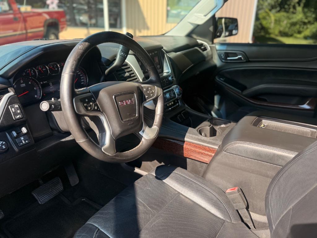 2015 GMC Yukon - $20,250