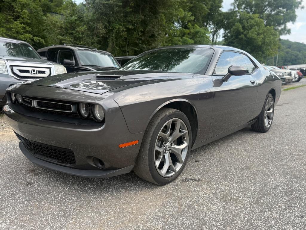 2017 Dodge Challenger - $12,500