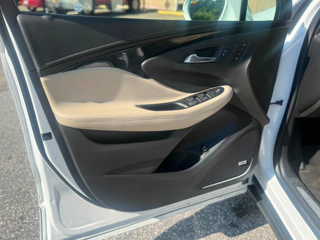 2017 Buick Envision - $13,900