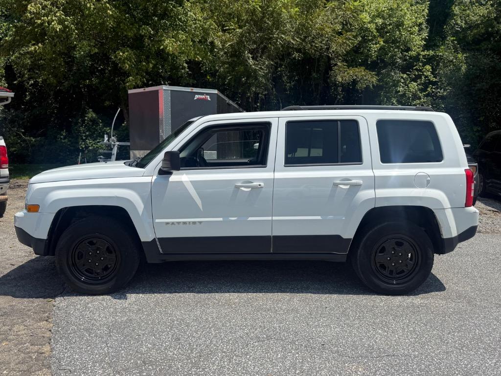 2014 Jeep Patriot - $7,995