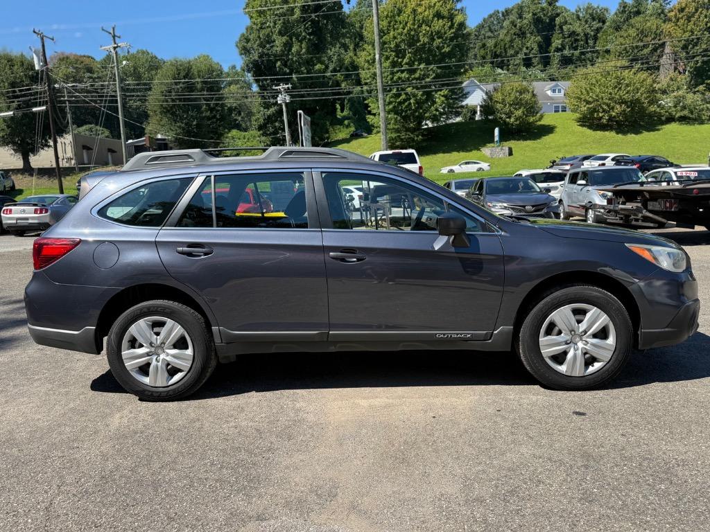 2015 Subaru Outback - $7,995