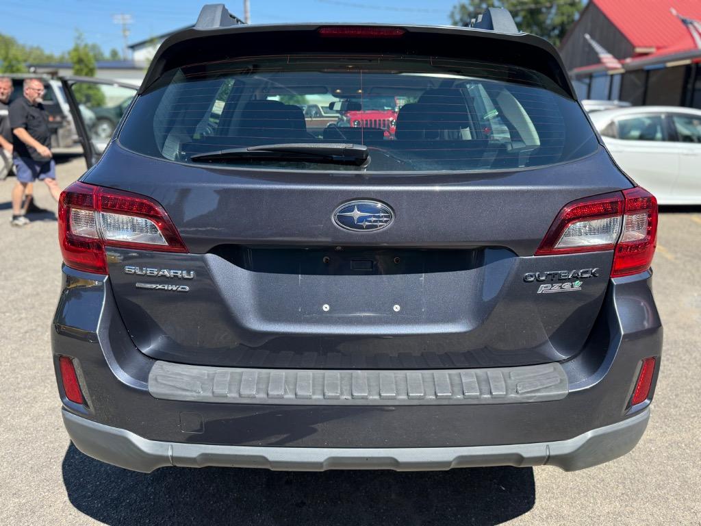 2015 Subaru Outback - $7,995