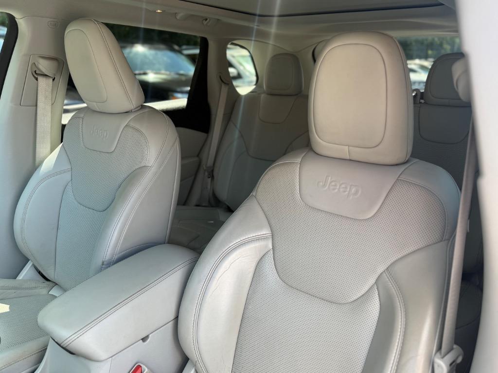 2020 Jeep Cherokee - $23,900