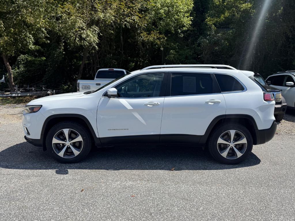 2020 Jeep Cherokee - $23,900