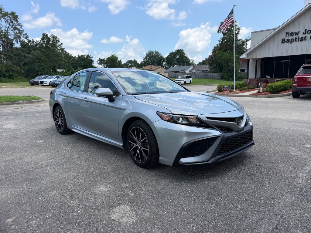 2023 Toyota Camry - $27,900