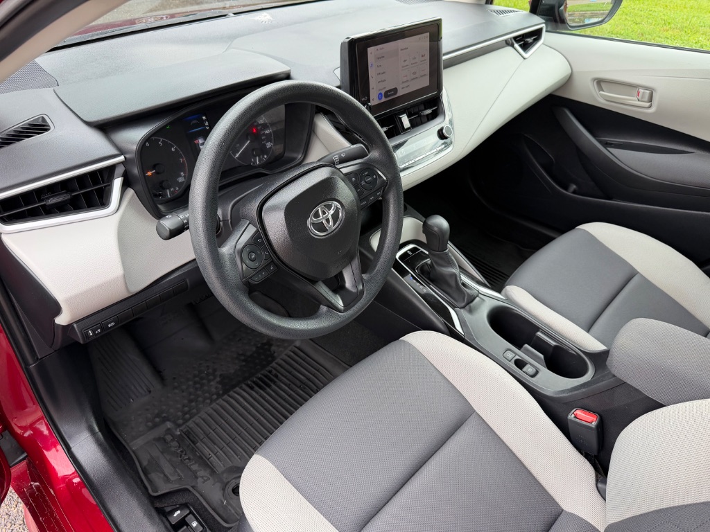2025 Toyota Corolla - $21,900