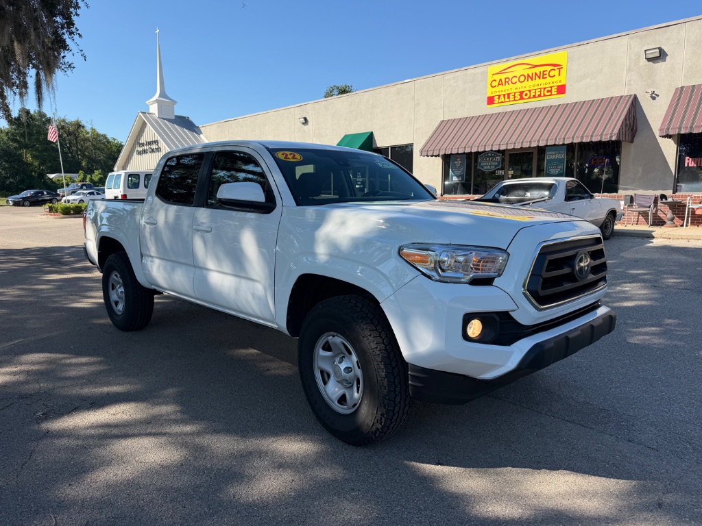 2022 Toyota Tacoma - $28,995
