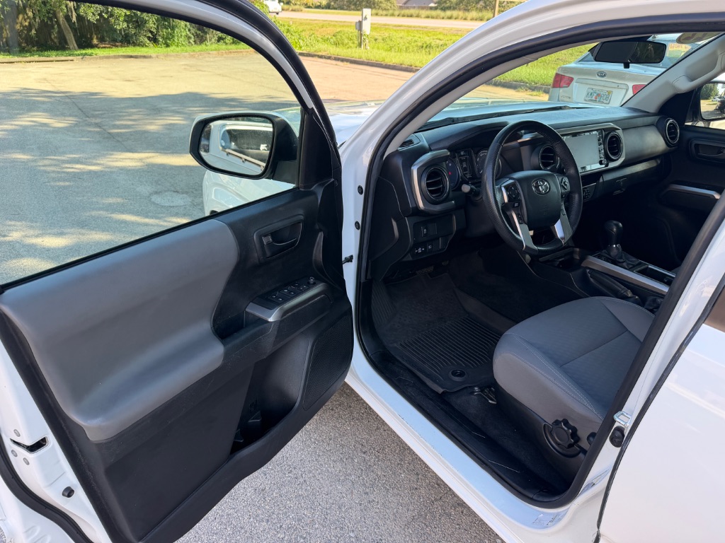 2022 Toyota Tacoma - $28,995