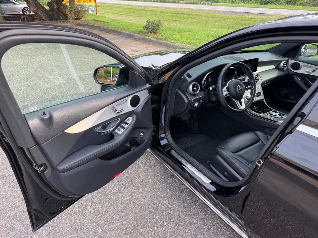 2019 Mercedes-Benz C-Class - $18,900