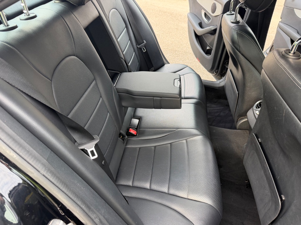 2019 Mercedes-Benz C-Class - $18,900