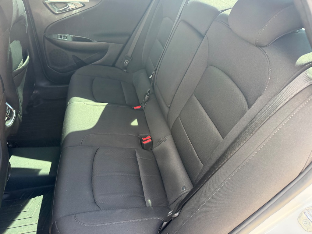 2018 Chevrolet Malibu - $16,995