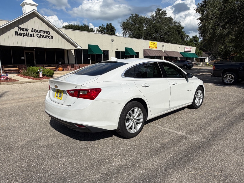 2018 Chevrolet Malibu - $16,995