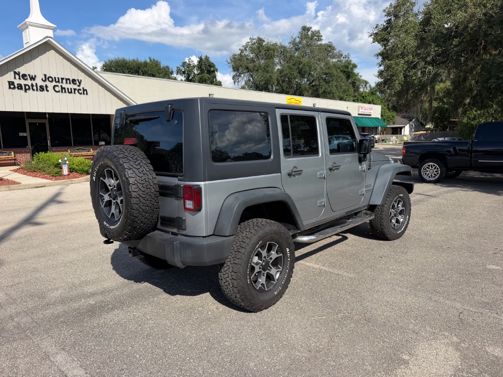 2015 Jeep Wrangler - $18,995
