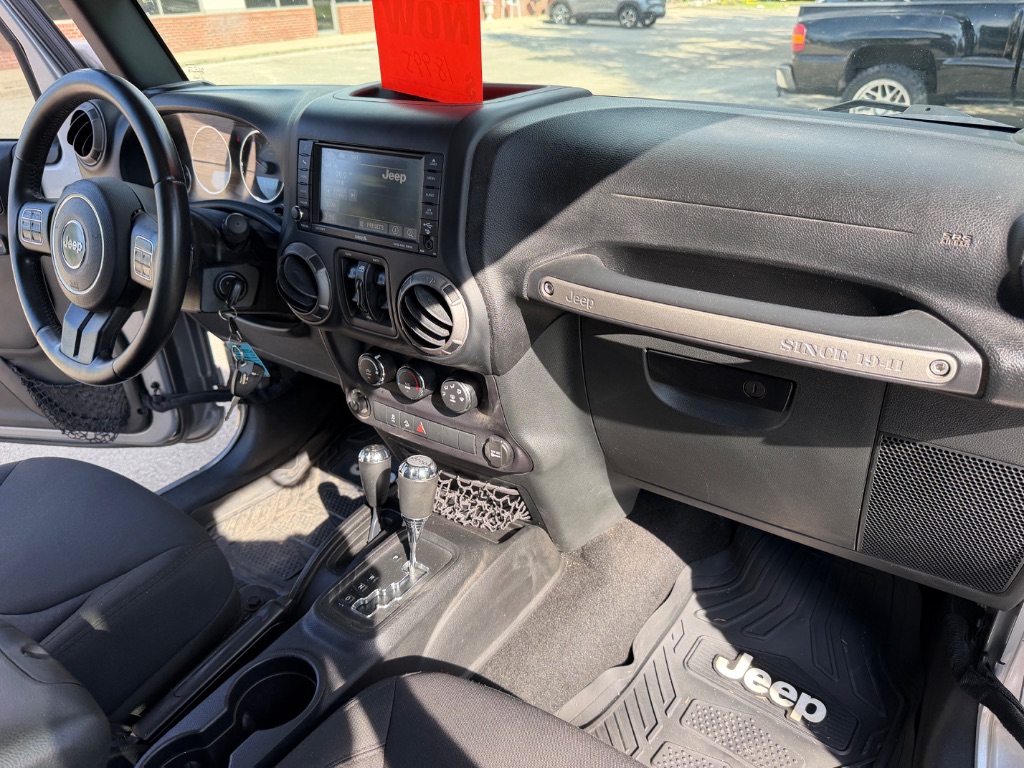 2015 Jeep Wrangler - $18,995