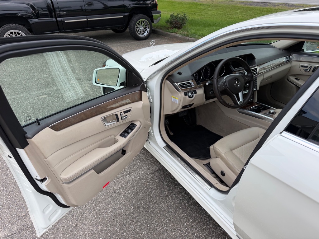 2014 Mercedes-Benz E-Class - $16,995