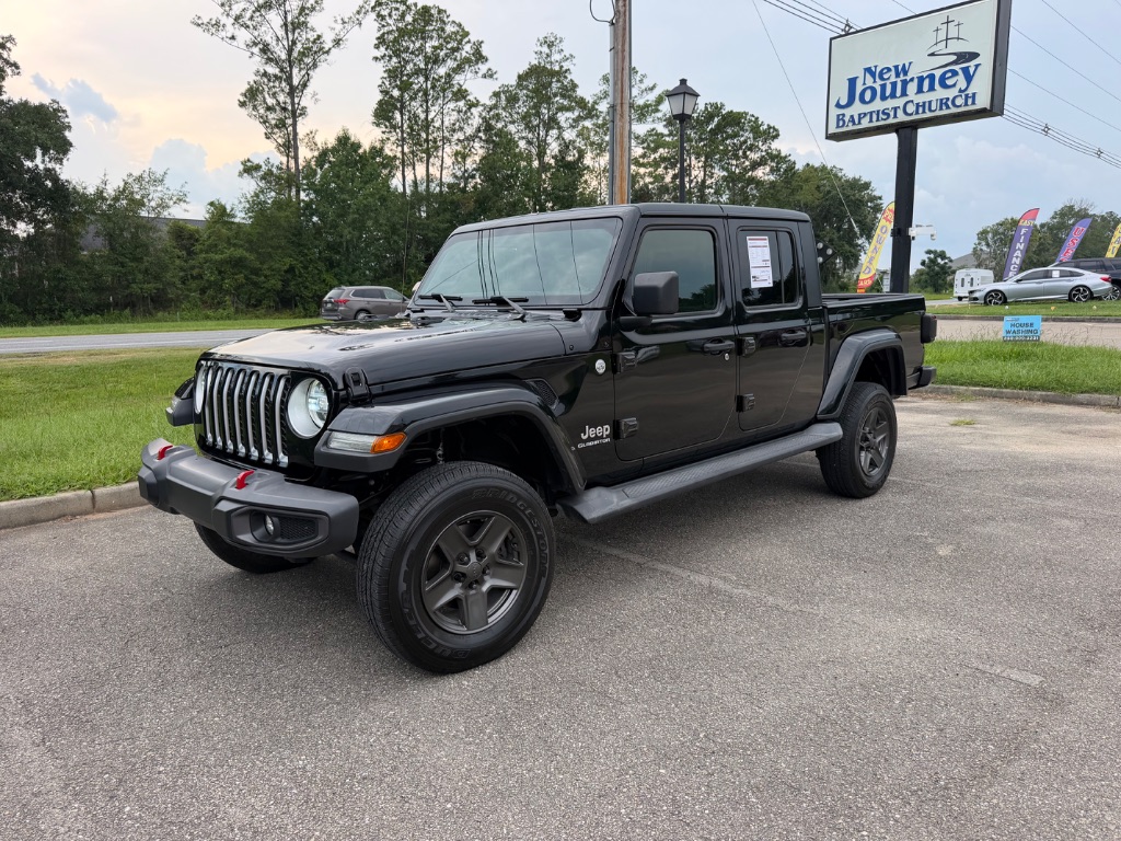 2020 Jeep Gladiator - $26,995