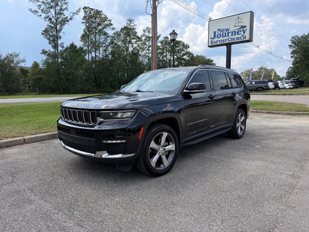 2022 Jeep Cherokee - $26,995