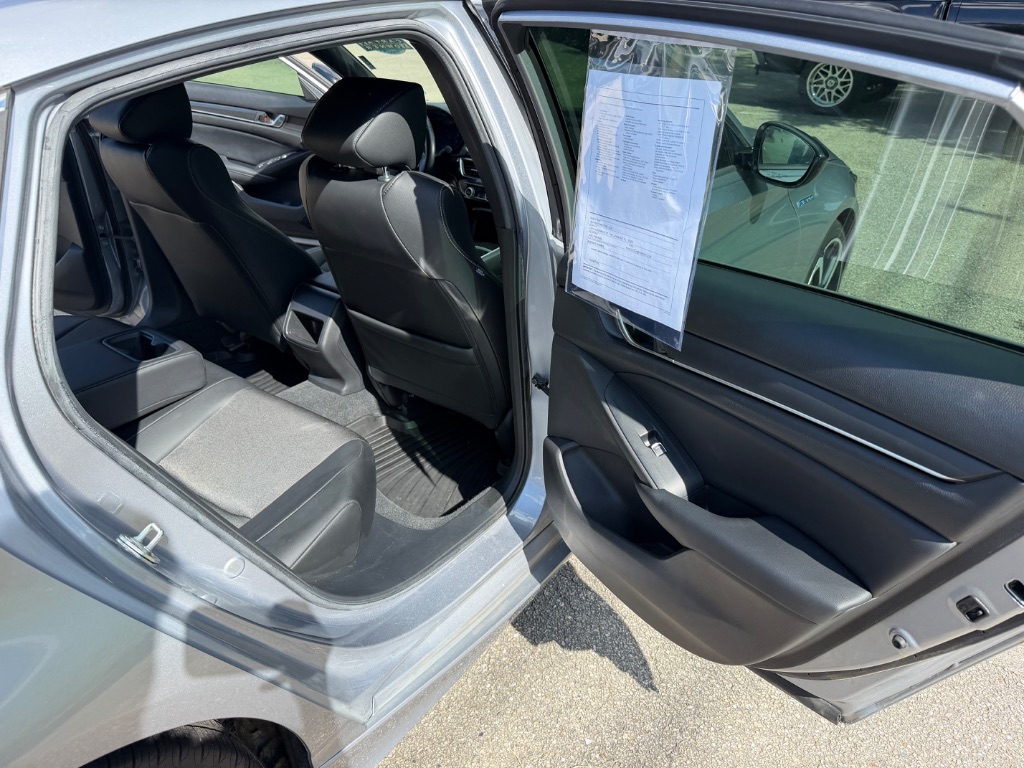 2022 Honda Accord - $21,995