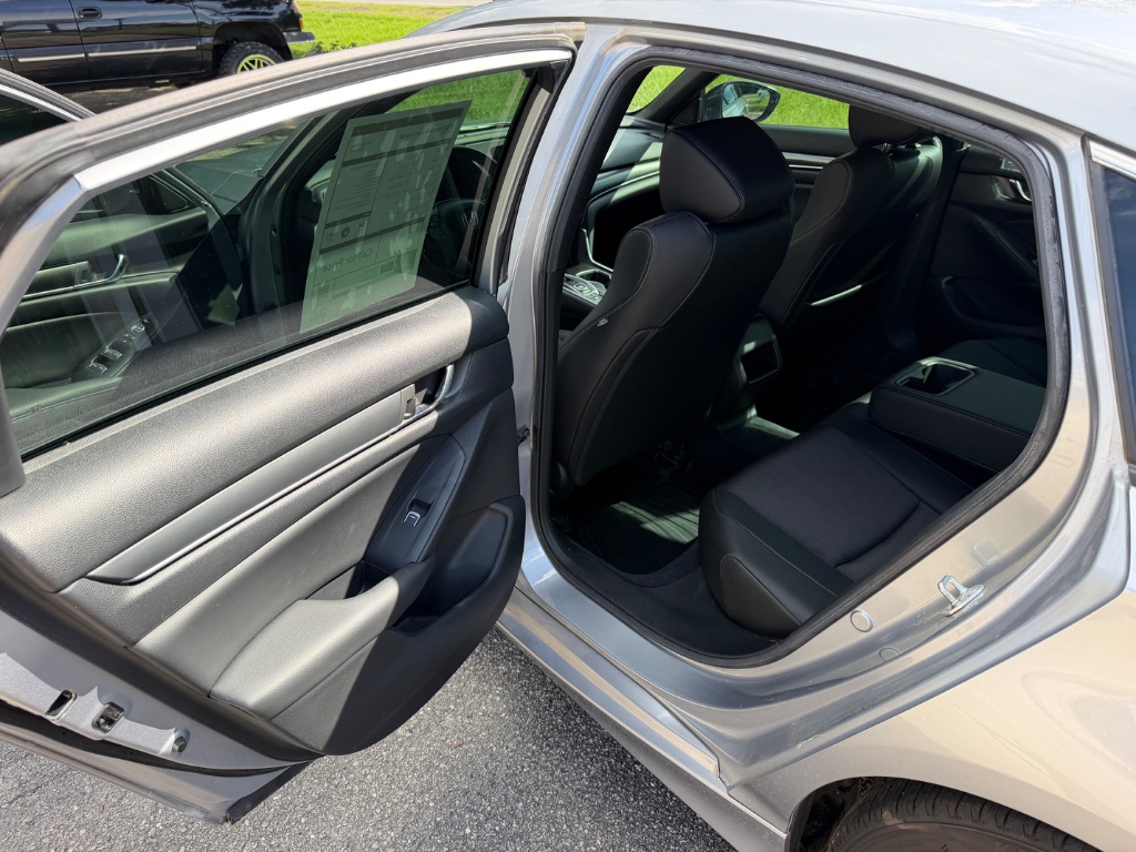 2022 Honda Accord - $21,995