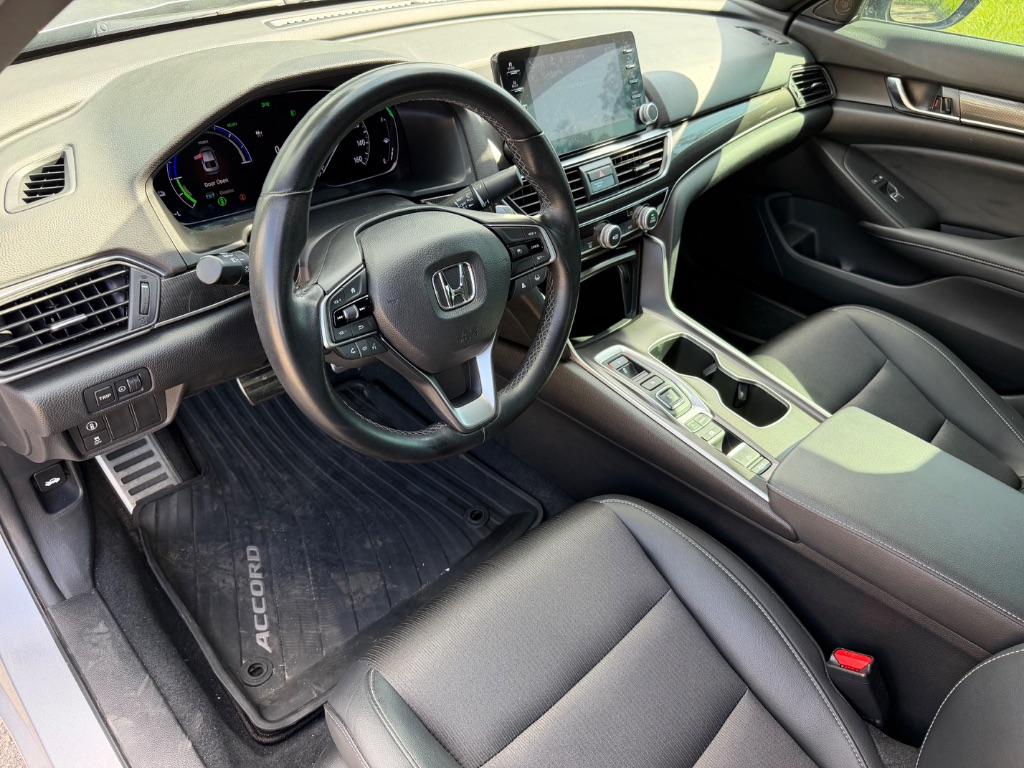 2022 Honda Accord - $21,995