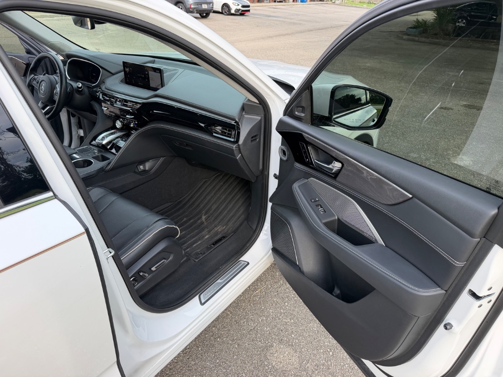 2023 Acura MDX - $44,995