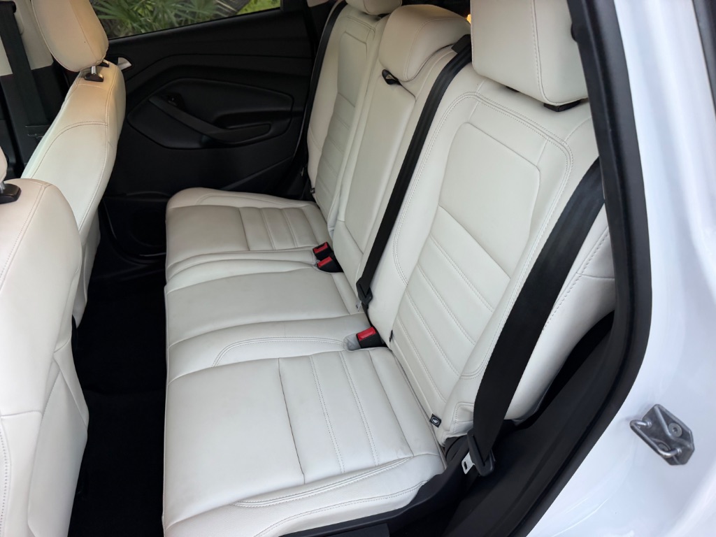 2018 Ford Escape - $12,995