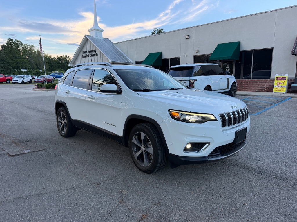 2019 Jeep Cherokee - $17,995