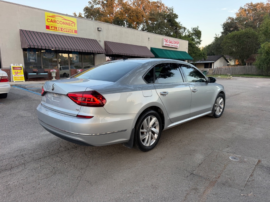 2018 Volkswagen Passat - $14,995
